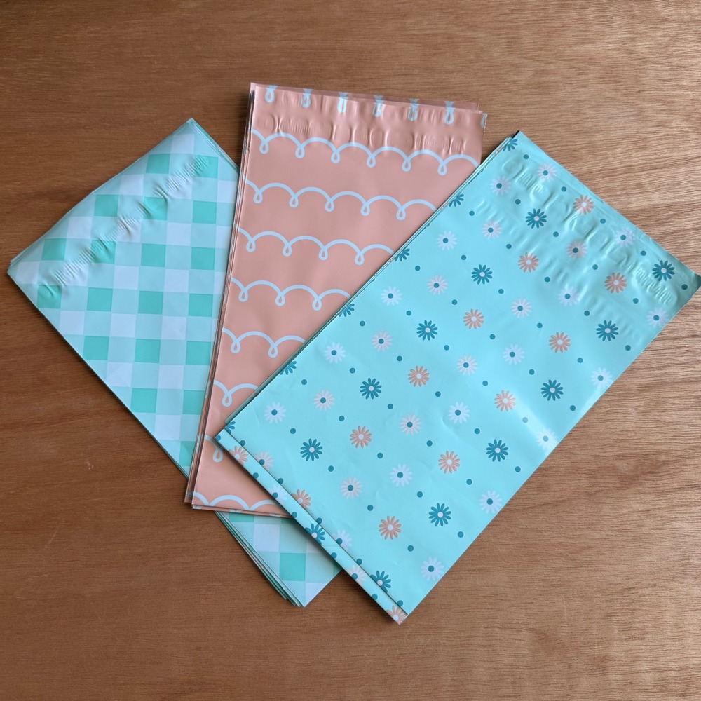 6x9 Poly Mailers 30 Gingham‎ Daisies Waves shipping bags office NEW business